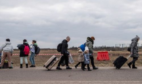 Как се погрижихме за бежанците