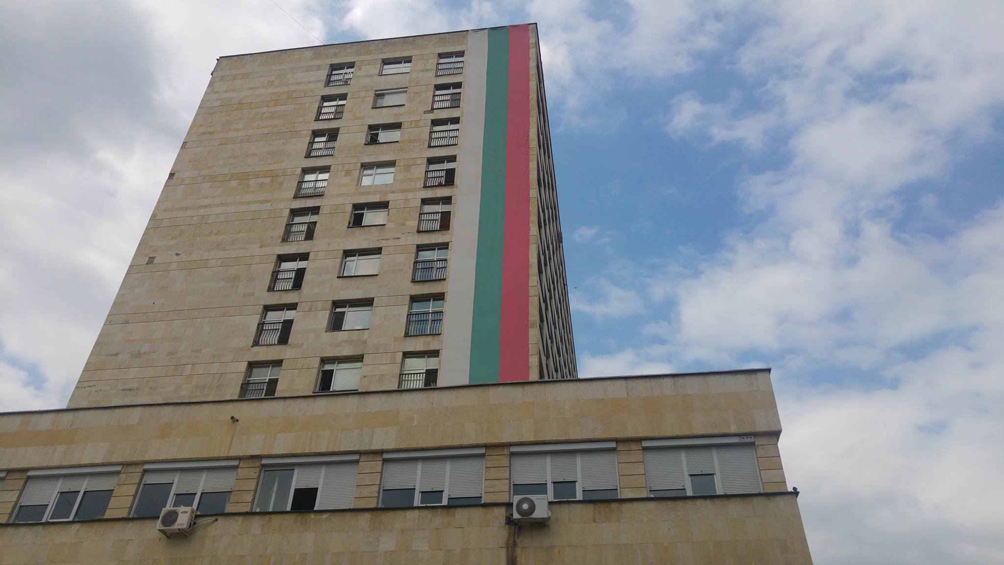 Над 20 млн. повече изразходиха болниците през второто тримесечие