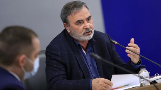 Очаква се до два дни ваксинираните българи да станат 800 000