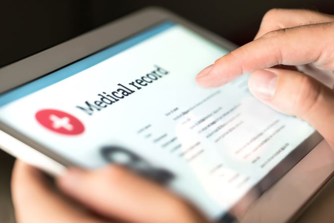 Има ли право работодателят да знае диагнозата ни?