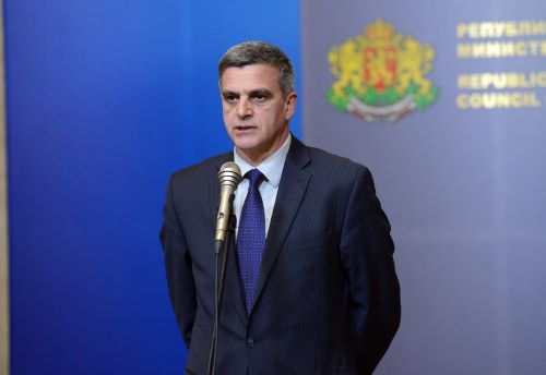 Премиерът Янев: Направихме необходимото да отложим прилагането на по-строги мерки до последния възможен момент