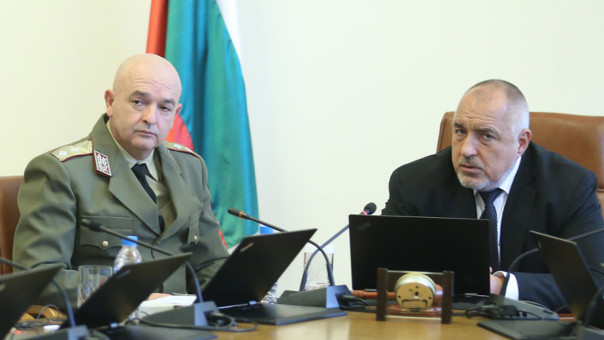 Няма бързи тестове. ВМА изкупила последната голяма доставка 