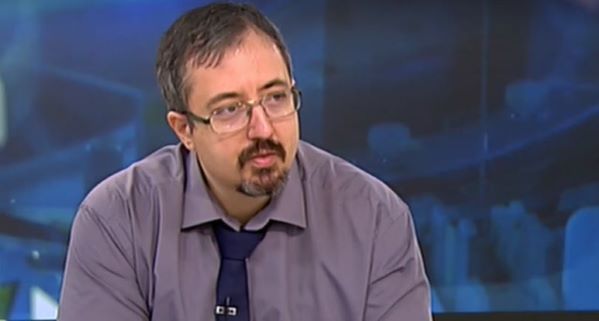 Лъчезар Томов: Много ясно се вижда, че разпространението на епидемията у нас първо е при децата