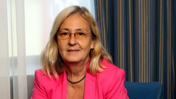 Проф. Кожухарова: България има готовност за поставяне на трета доза ваксина 