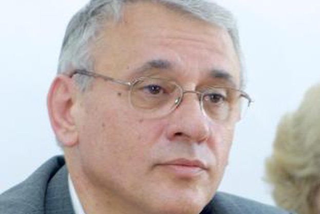 Официално - Доц. Силви Кирилов е предложението за здравен министър